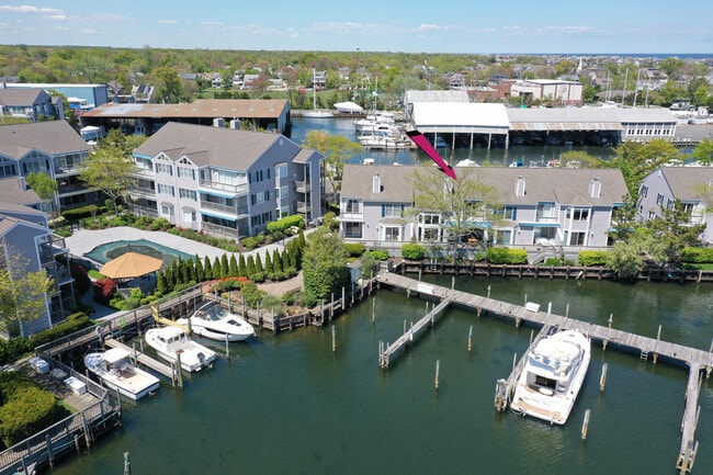 Building Photo - 37 Bay Point Harbour