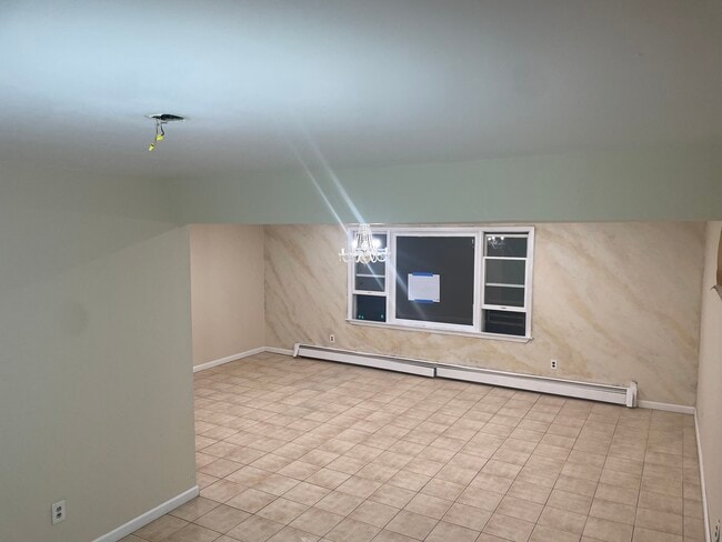 Foto del edificio - 354 Highland Ave