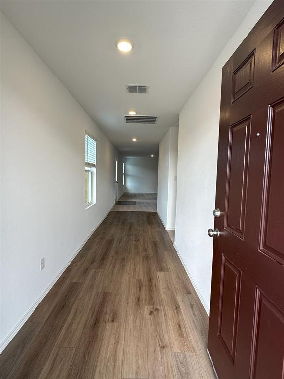 Foto del edificio - 2420 Fullmoon Dr