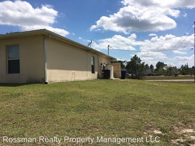 Foto del edificio - 4402-4402 Douglas Ln