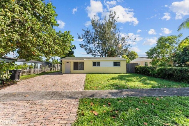 Building Photo - 3 br, 2 bath House - 5329 Marcia Pl