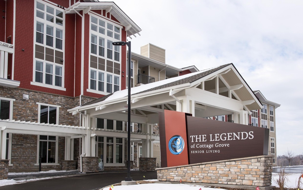 Foto principal - The Legends of Cottage Grove 55+ Apartments