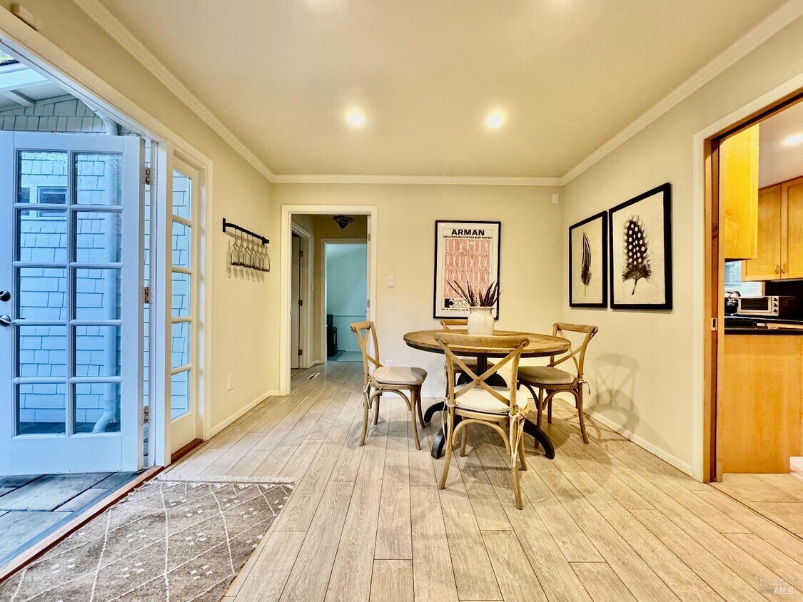 Foto principal - 1607 Foothill Blvd