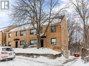 Building Photo - 121 Cheritan Ave