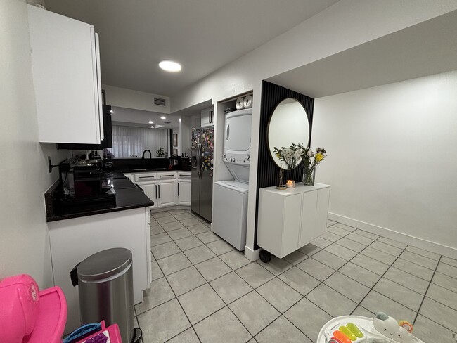 Foto del edificio - 12504 NW 11th Ln