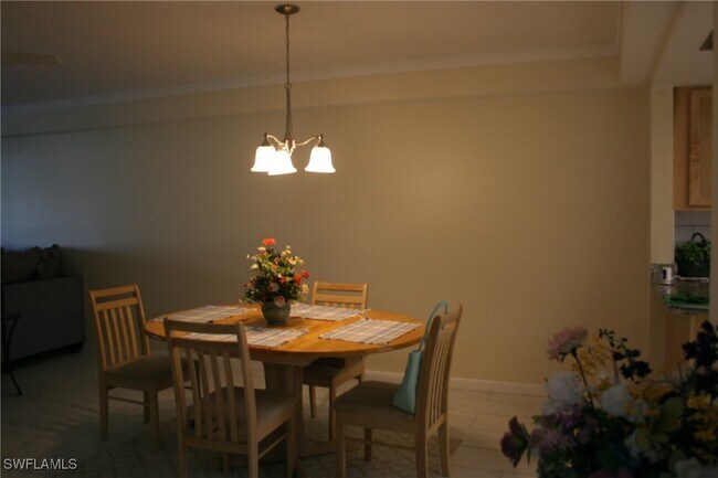 Building Photo - 15430 Moonraker Ct