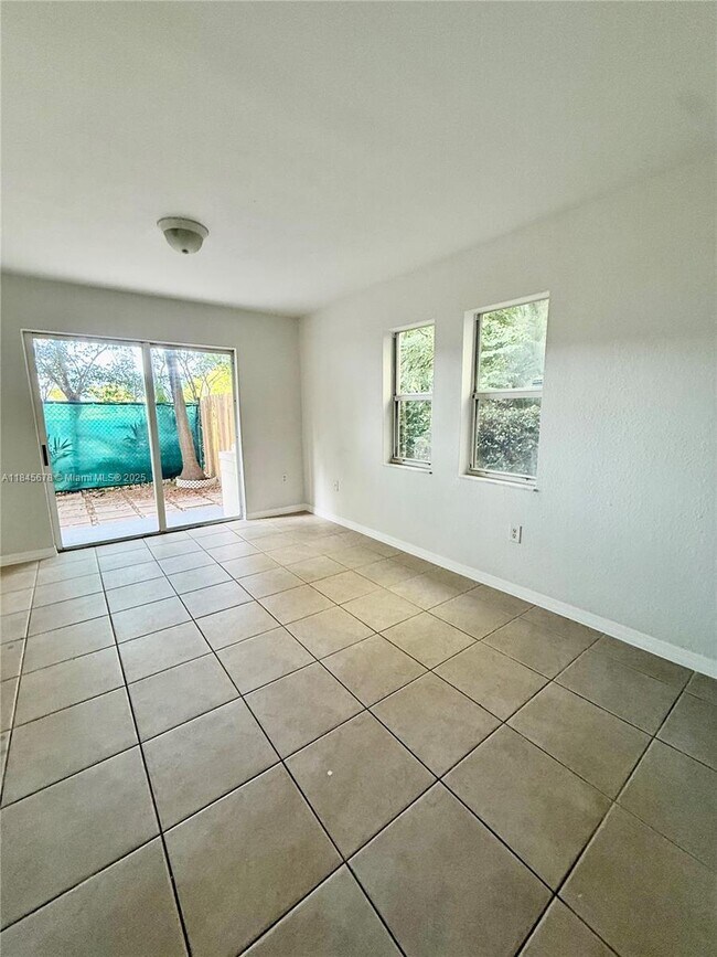 Foto del edificio - 11053 NW 89th Terrace