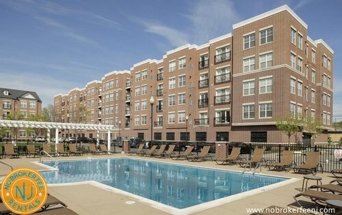 Building Photo - 383 Nordhoff Pl