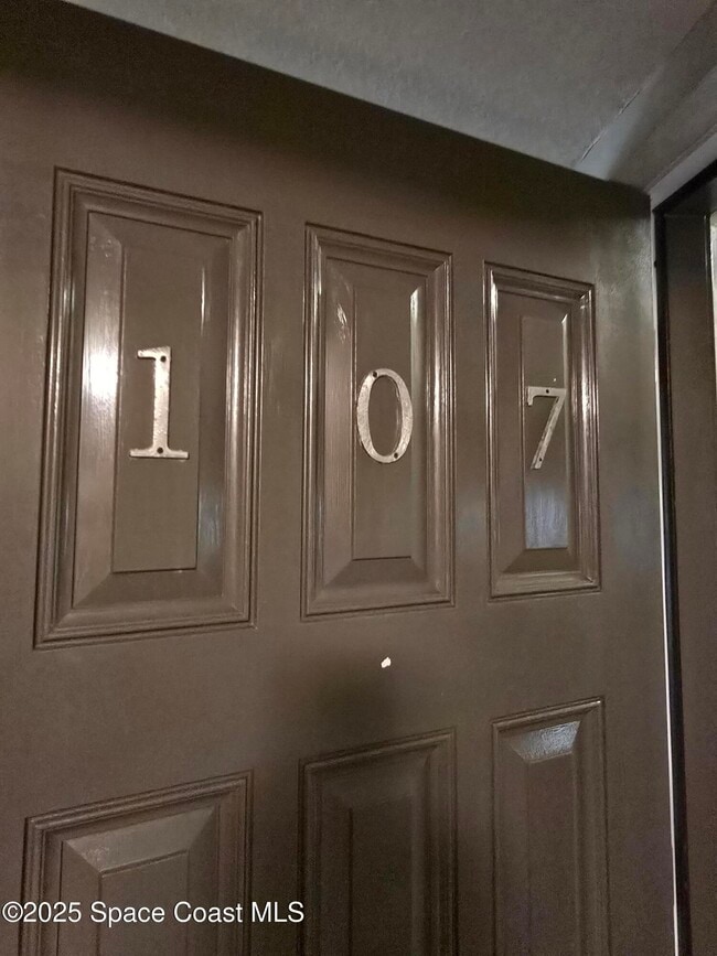 Building Photo - 4100 Ocean Beach Blvd