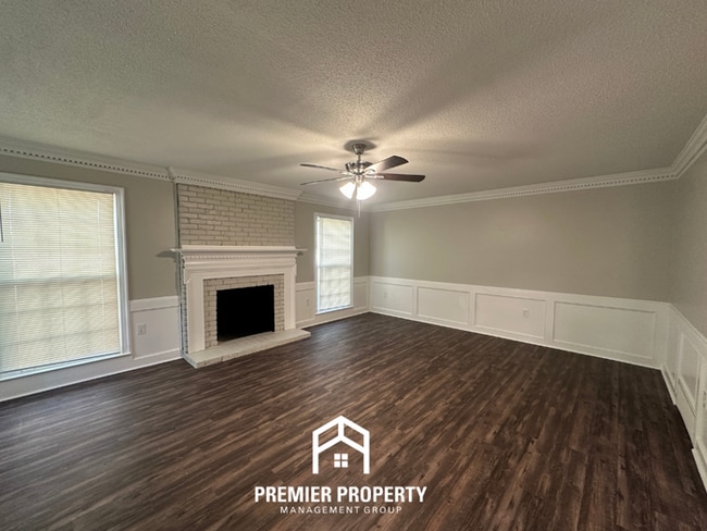 Building Photo - Newly Renovated 3BR/2BA Executive Home in Cordova | Granite Counters & 2,100 Sq Ft