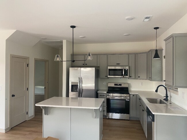 Foto del edificio - 313 W Broad St