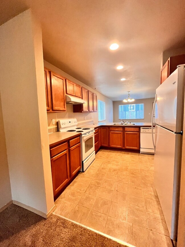 Building Photo - 15518 87th Ave E