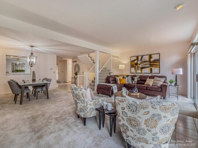 Foto del edificio - 2725 Winter Garden Ct