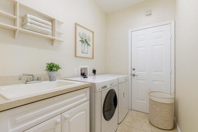 Foto del edificio - 14716 82nd St N