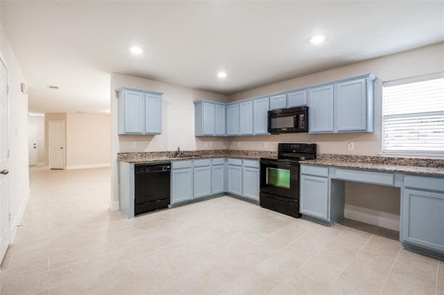 Foto del edificio - 10556 Midway Dr