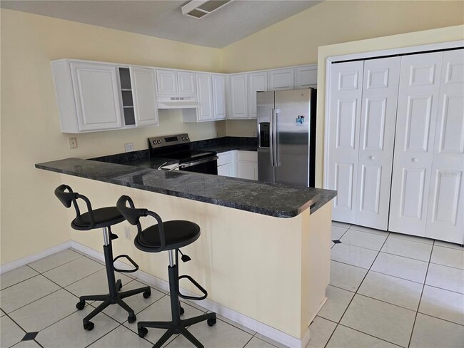 Building Photo - 1052 Universal Rest Pl