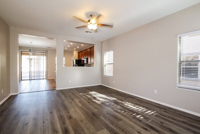 Foto del edificio - 17103 N 185th Dr