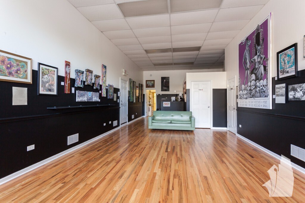 Primary Photo - 1434 N Western Ave