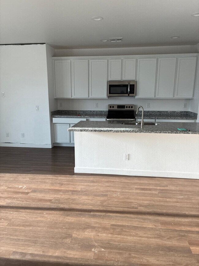 Foto del edificio - 5630 S Daisy Patch Pl