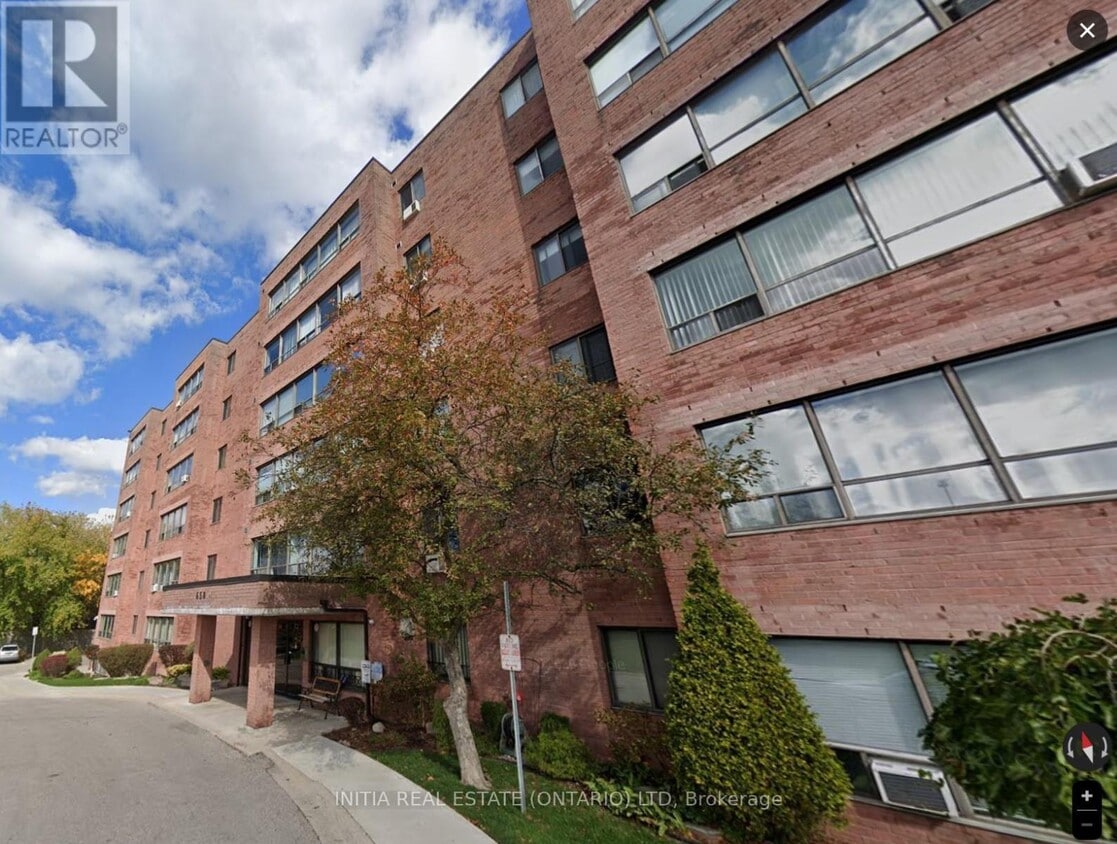 Primary Photo - 650-650 Cheapside St