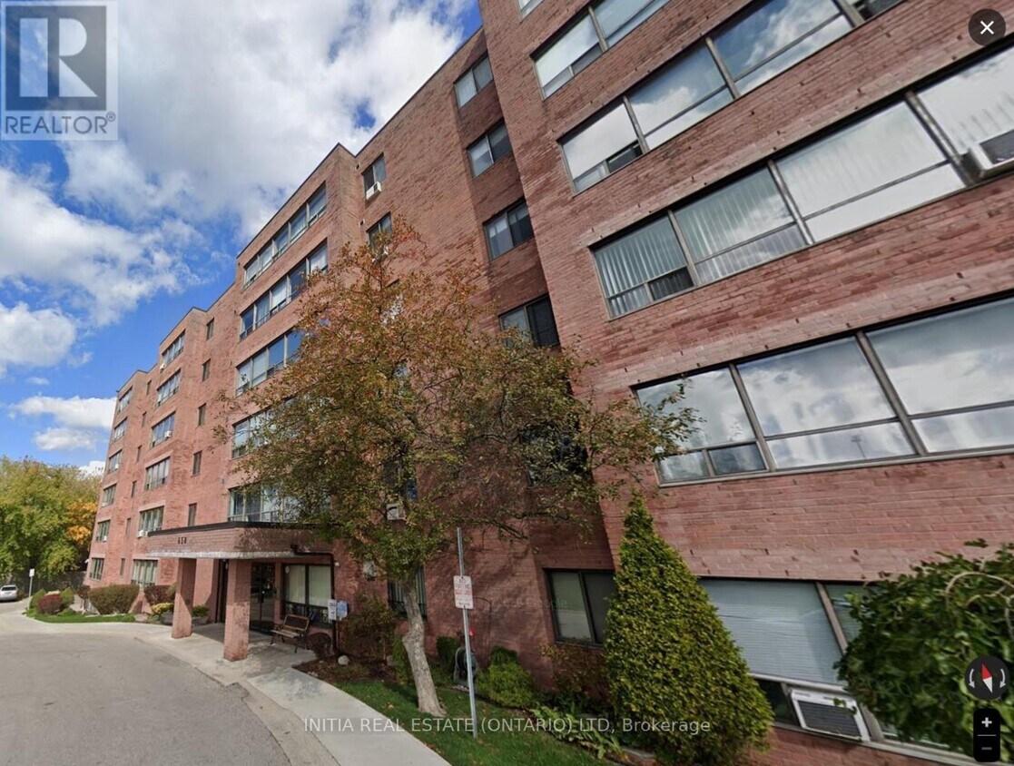 Primary Photo - 650 Cheapside St