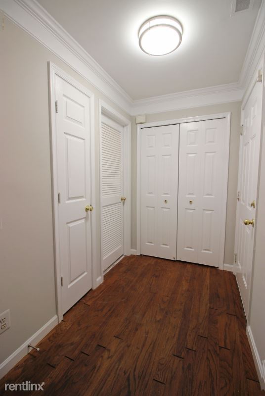 Building Photo - 2812 Emma Lee St