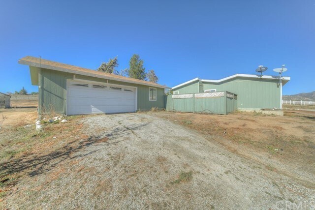 Foto del edificio - 41200 Rolling Hills Dr