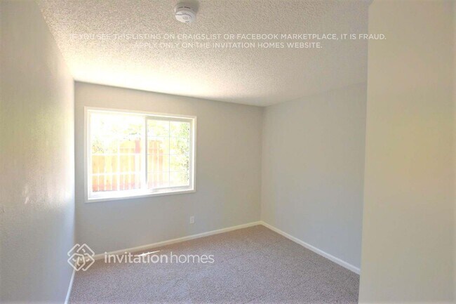 Building Photo - 724 Sandy Brook Ct