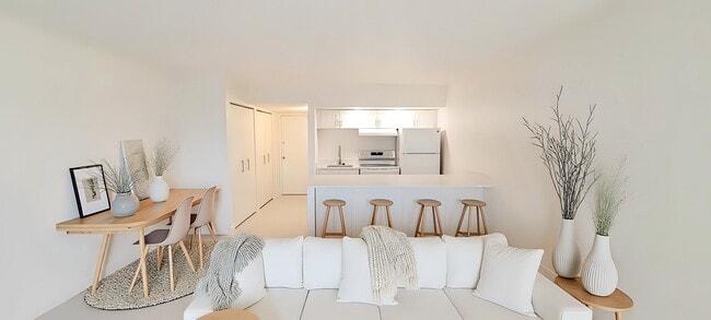 Photo - 1100 Turner St Apartment