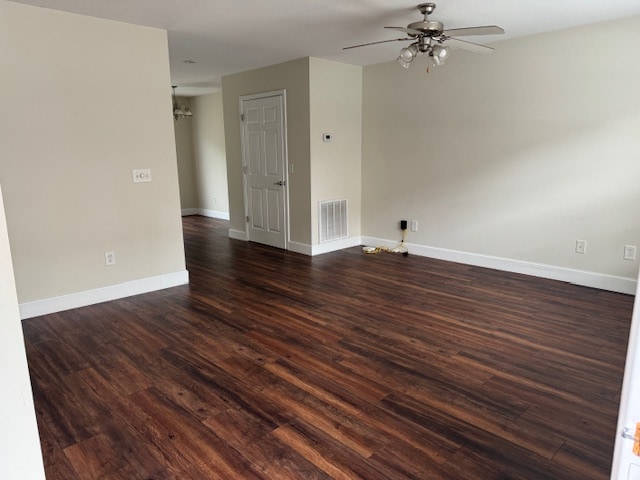 Building Photo - 2121 S Greenwood Dr