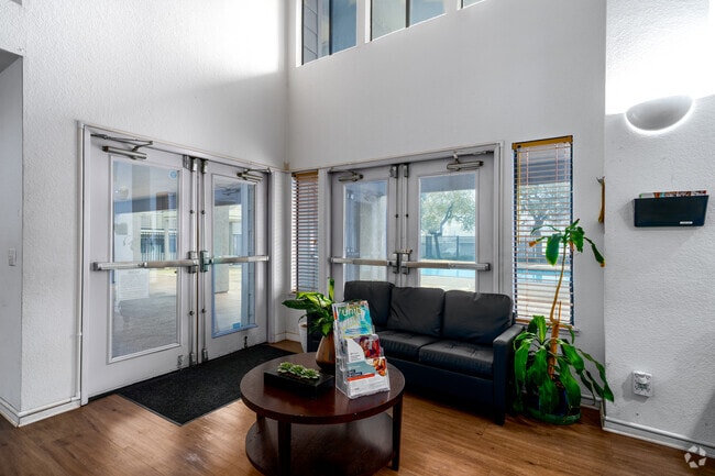 Leasing Office - Lakeshore Apartments