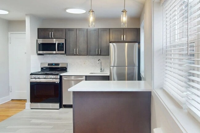 Building Photo - Watson Apartments