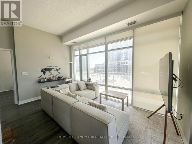 Building Photo - 360-360 Square One Dr