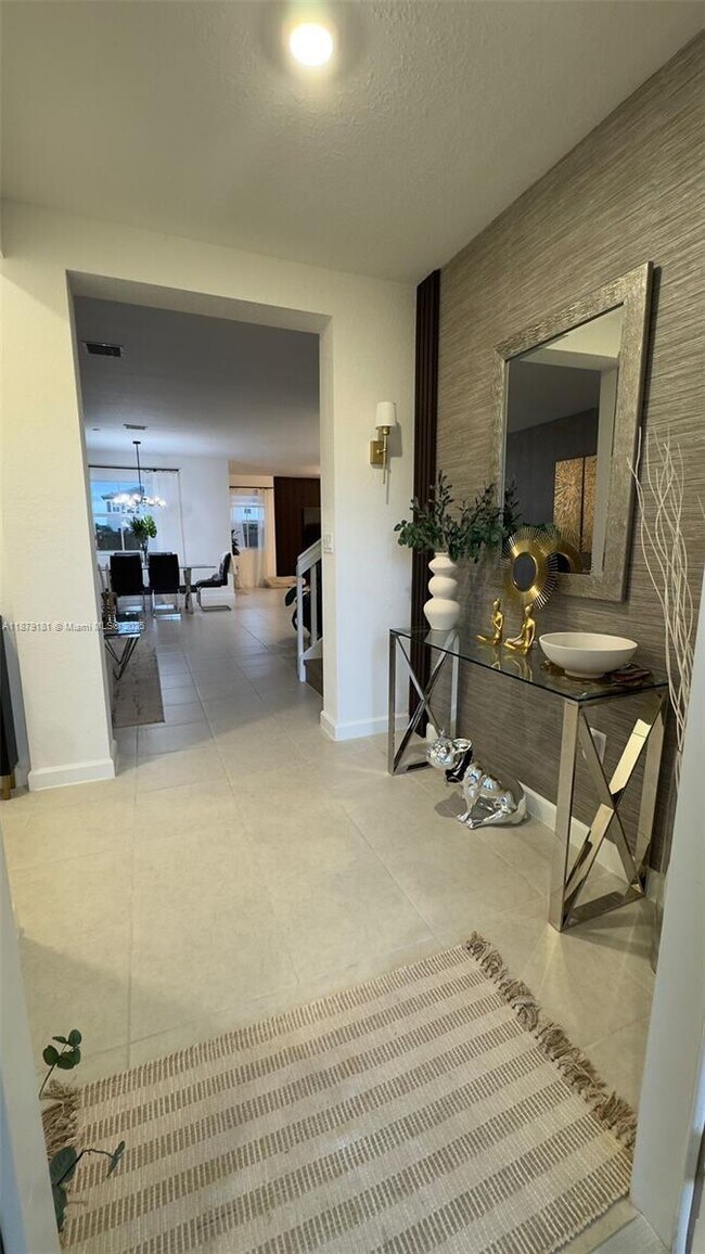 Foto del edificio - 2415 SE 23rd Rd