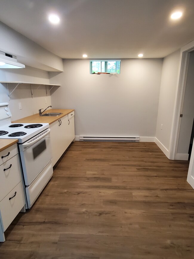 Building Photo - Nestled in the pine trees