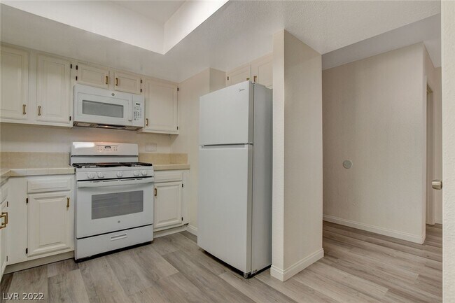 Foto del edificio - 3996 Landsdown Pl