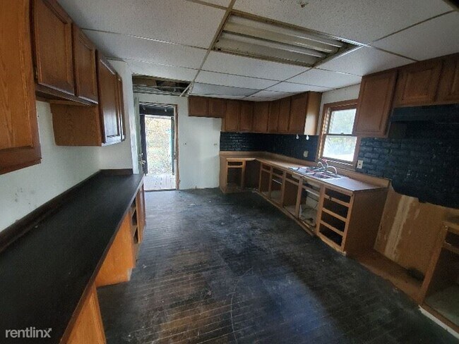 Foto del edificio - 3 br, 2 bath House - 216 E Xenia Dr A Unit A
