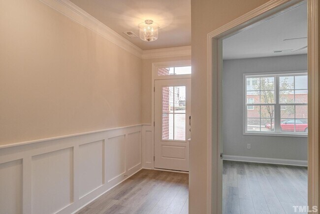 Foto del edificio - 620 Gateway Crossing Ln