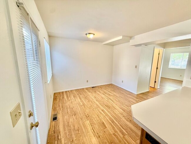 Photo - MOVE IN SPECIAL 2 WEEKS FREE! Lovely 3 Bed... Townhome