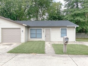 Building Photo - 1814 Kraig Dr