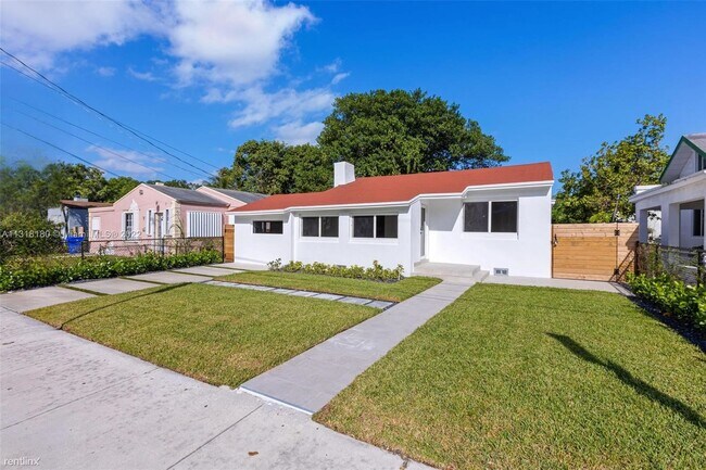 Building Photo - 4 br, 2 bath House - 39 NW 49th St Amazing...