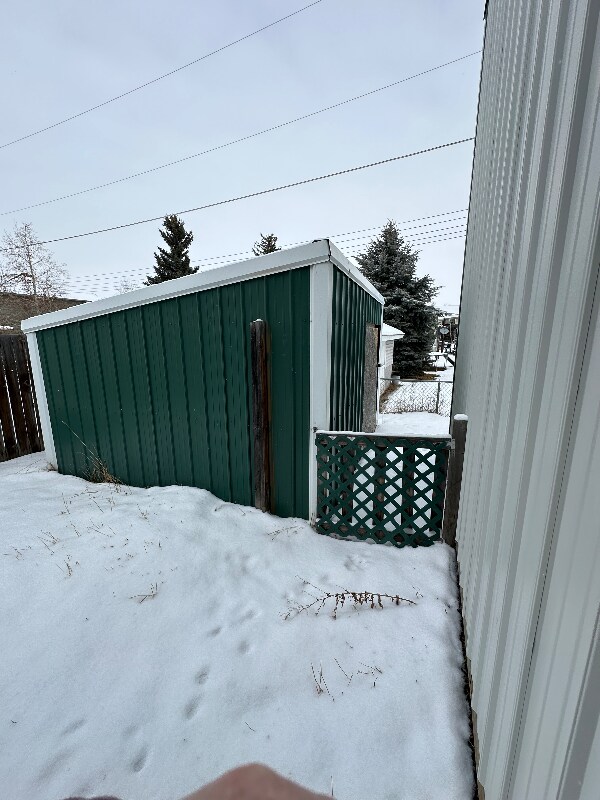 Foto del edificio - 705 Dakota St