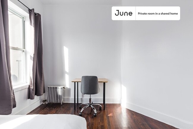 Foto del edificio - Room in Shared 3 bed/1 bath home