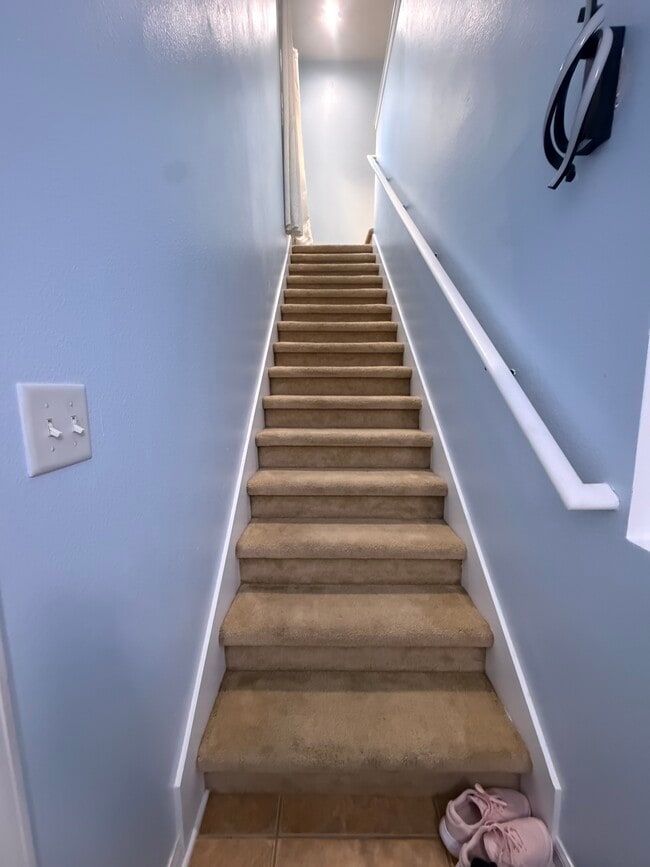 Foto del edificio - 16131 Loneoak View Dr