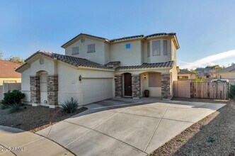 Building Photo - 1428 E Branham Ln