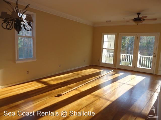 Building Photo - 610 River Ridge Dr