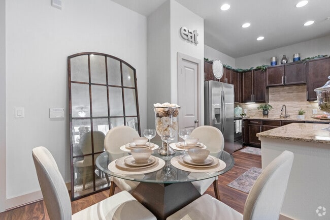 2BR, 2BA - 1097SF - Dining Area - 7-Seventy