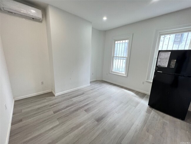 Building Photo - 40-54 61st St