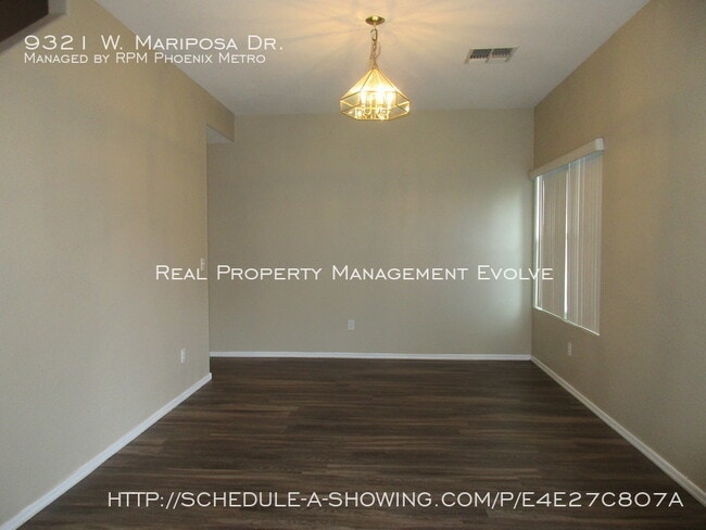 Building Photo - Mariposa's got it!!