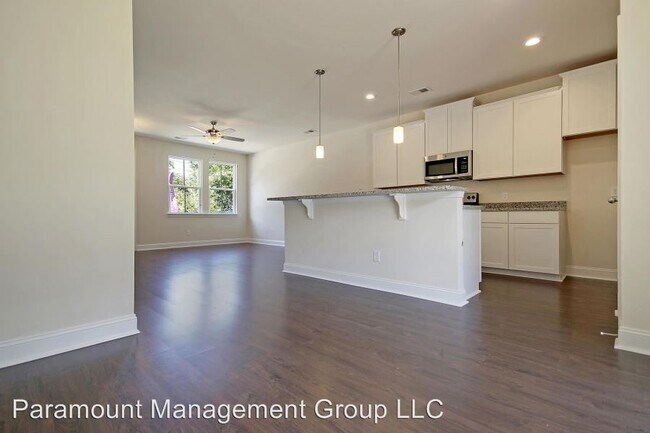Foto del edificio - 3 br, 2.5 bath House - 113 Alston Street